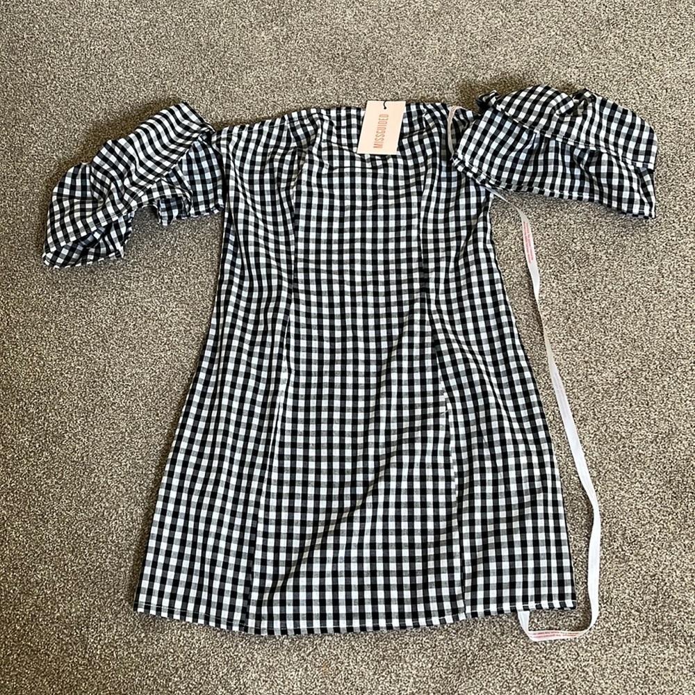 MISGUIDED Women’s Black/Gray/White Gingham Print Off The Shoulder Mini Dress 6